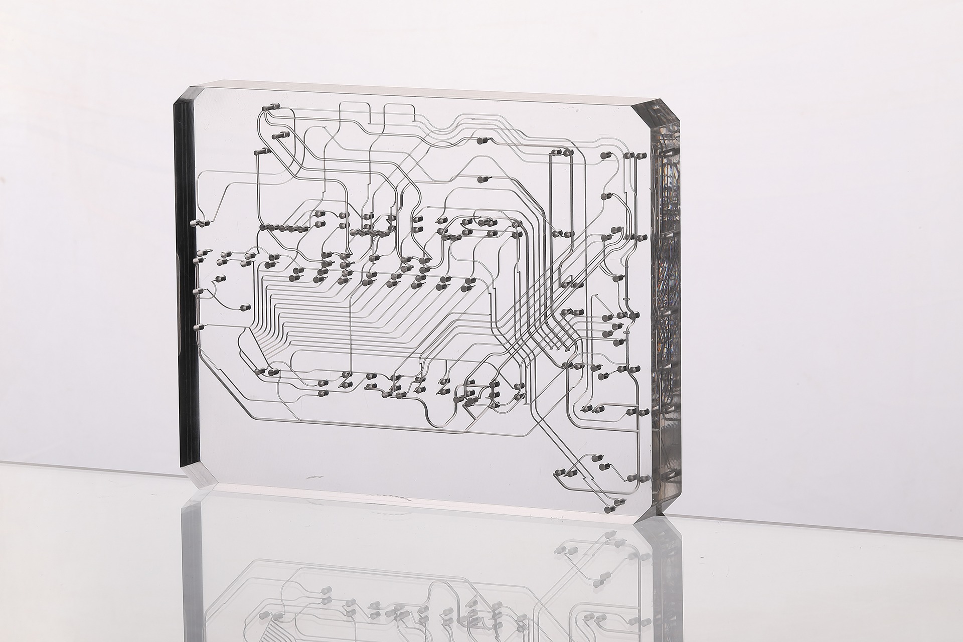 microfluidic-chip-20240809-1.jpg