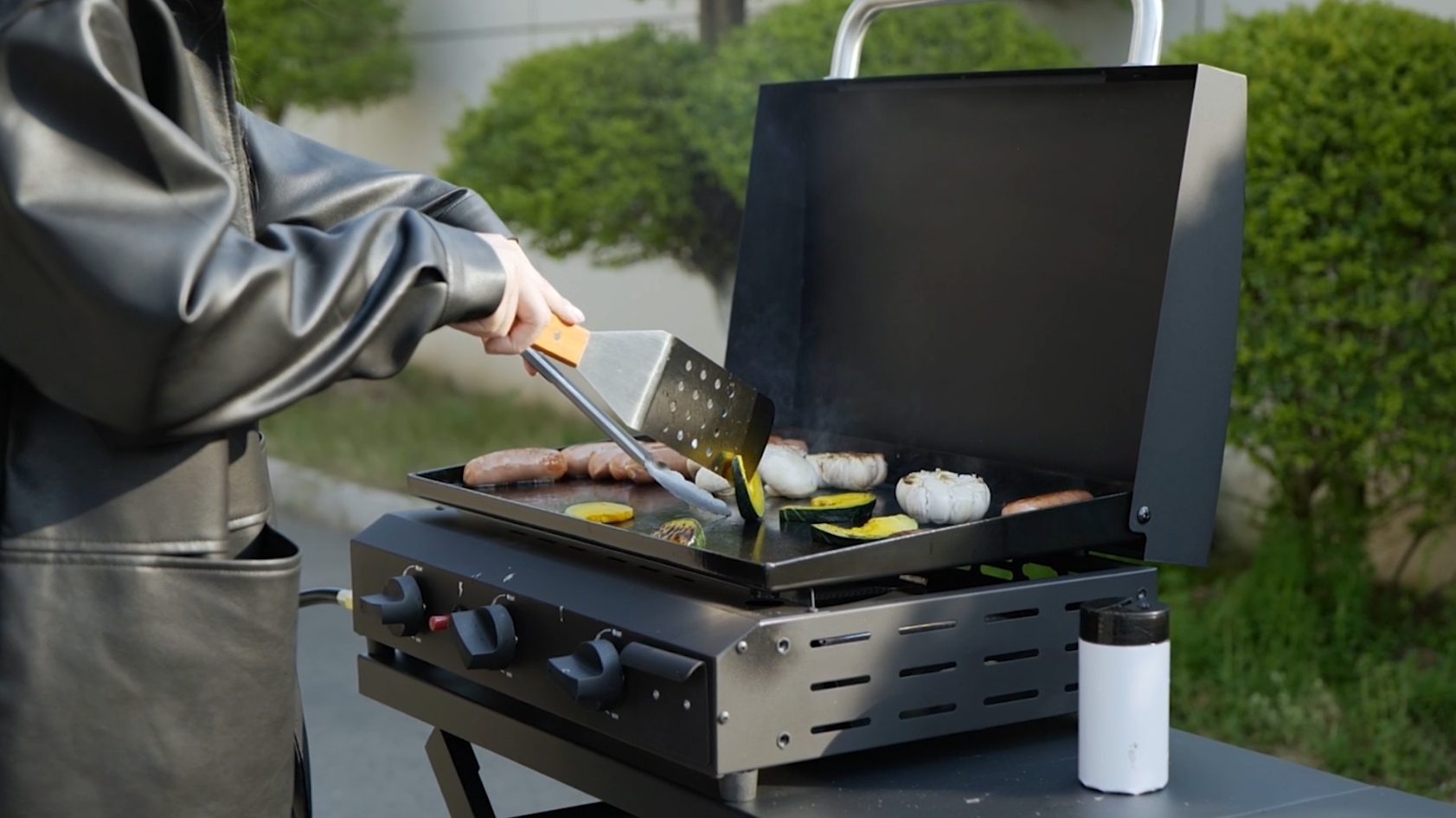 Can a Portable Grill Machine Master Every Scene? Lumbre's Secrets Revealed