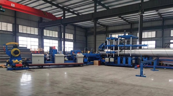 welded-pipe-production-line-5.jpg