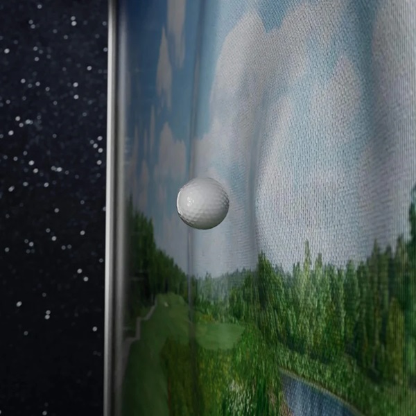 interactive-golf-simulator-4.jpg