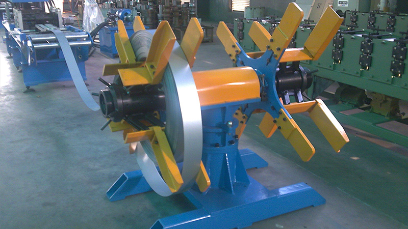 Uncoiler Machine