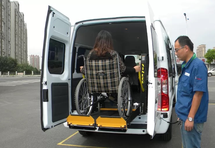 wheelchair-lift-4.jpg