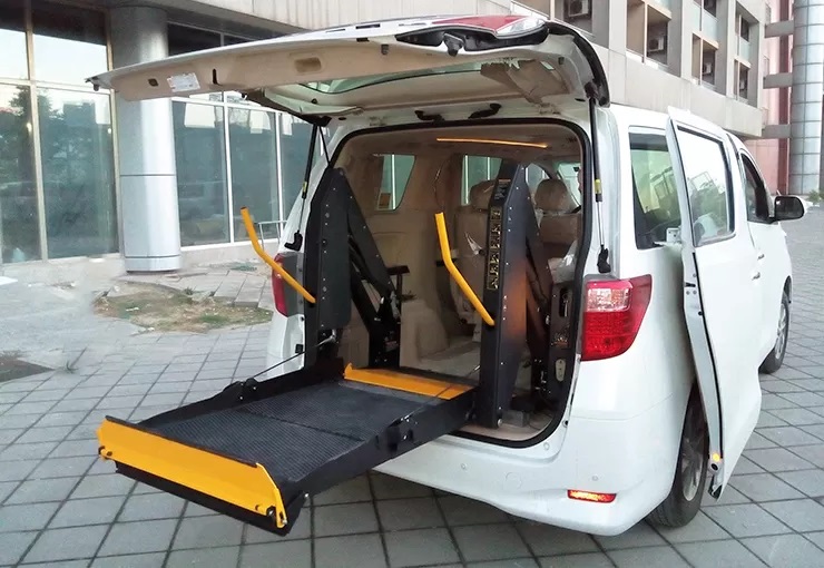 xinder-wheelchair-lift-4.jpg