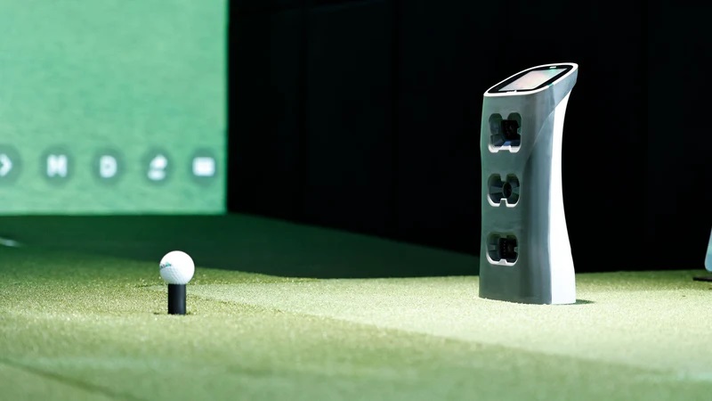portable-golf-tracker-1.jpg