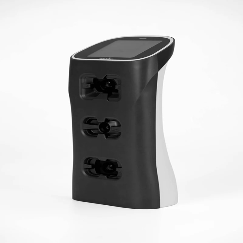 portable-golf-tracker-2.jpg