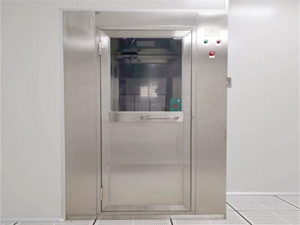 air-shower-cleanroom-2.jpg
